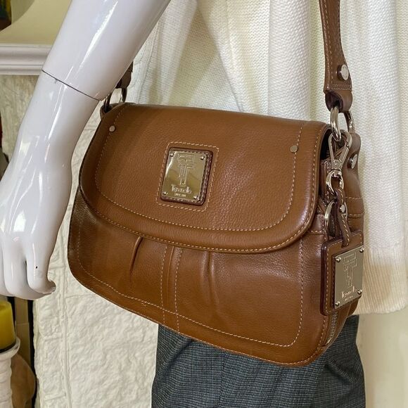 Tignanello Leather Organizer Shoulder Bag - Picture 3 of 14